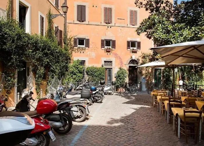 Trastevere's Nest דירה